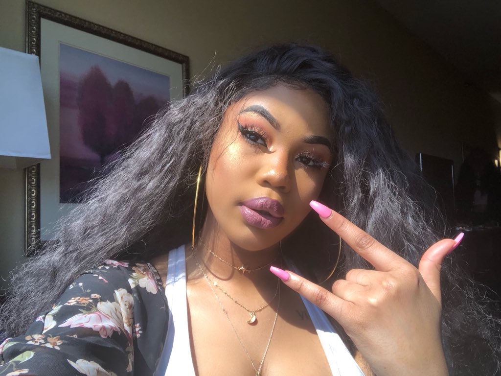 __ASLS's tweet image. The ☀️ was showing major 💗