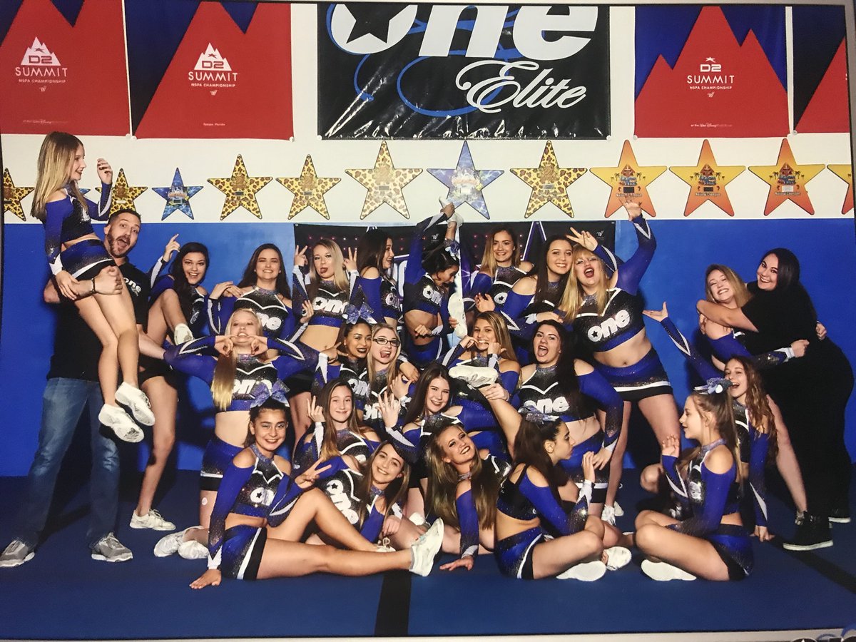 oneelite13's tweet image. Addiction #oe #oneelite