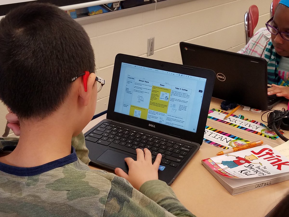 Esta Stein tweet media