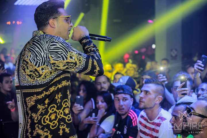 youva_ouva's tweet photo. Retour en images sur le Showcase de L'@ALGERINO_OFF 😎 en Thaïlande à L'Illuzion Phuket 🇹🇭🇹🇭🇹🇭 #LesMenottes #VaBene #Beloumi 💥🎤💯 https://t.co/cmSksyd80u