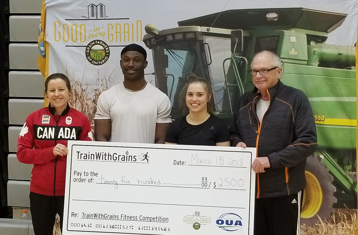 OUAsport's tweet photo. Congratulations to our inaugural 💪 with 🌾 winners - @OseiKusi9 from the @queensgaels and Kassidy Nauboris from the @UOITRidgebacks, who combined fitness, food, and friends to capture the grand prizes!
#TrainWithGrains https://t.co/FAUhmfHGix