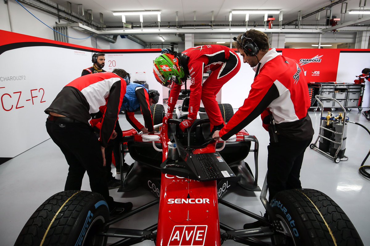 LouisDeletraz's tweet image. Maybe I should start gymnastic 🤔🤸🏻‍♂️ #HALO #FIAF2 #NotThatEasy