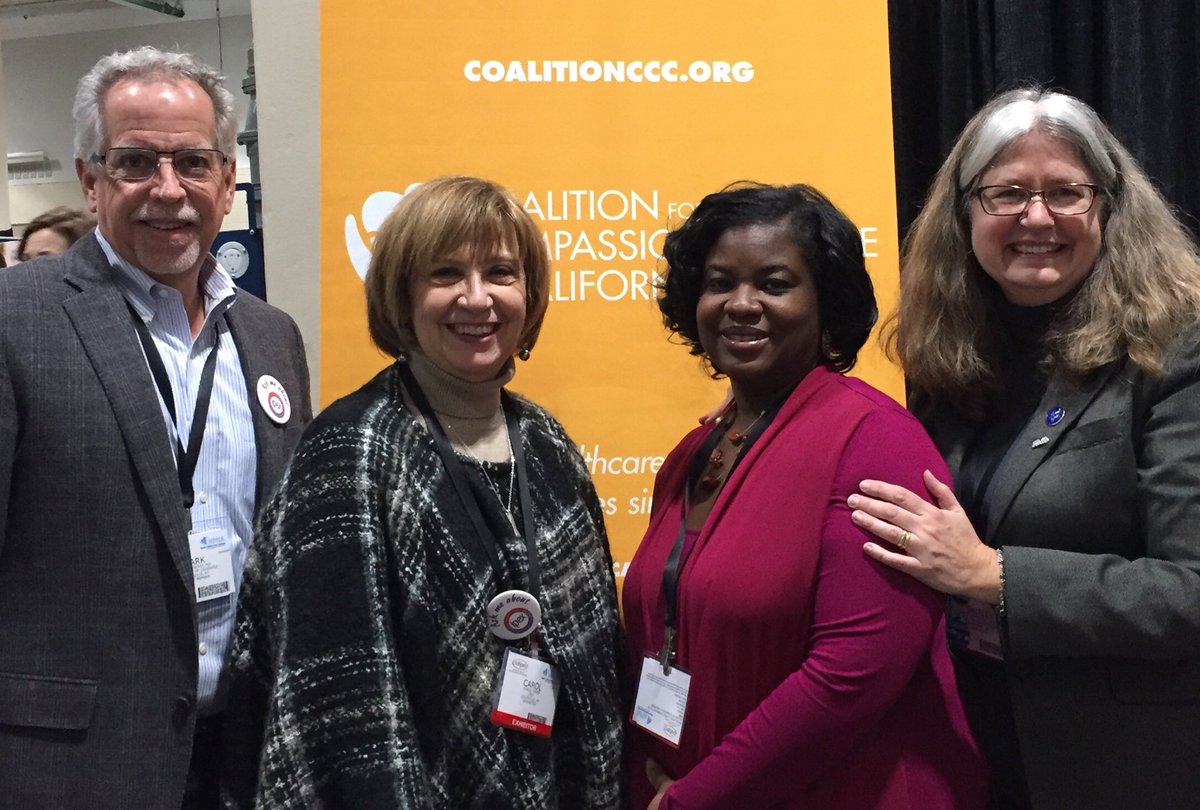 sotisgreen's tweet photo. Sharing the Interprofessional Palliative Care educational love with @uofl @markDayOne @CoalitionCCC #hpm18 https://t.co/8CsqEWr2ir