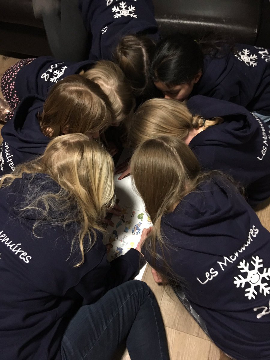 Ski18Sps's tweet photo. Tonight is quiz night #itsgettingcompetitive https://t.co/vMi342z8qO