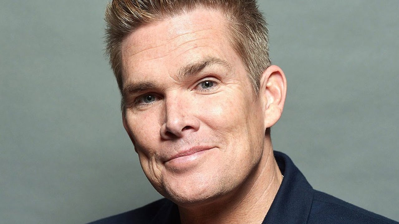 Happy 50th birthday to Mark McGrath from Sugar Ray today! 