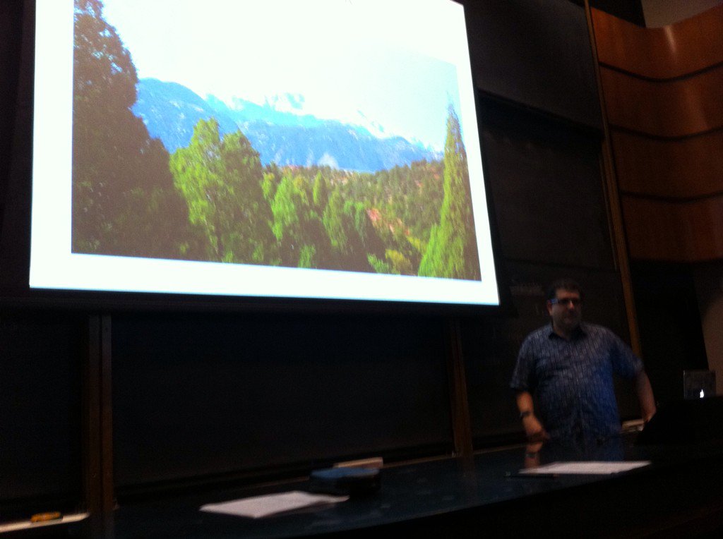CaltechTI's tweet photo. Ongoing speeches on members home state/country!  #Toastmasters #d100tm https://t.co/3pIJqYk2oF