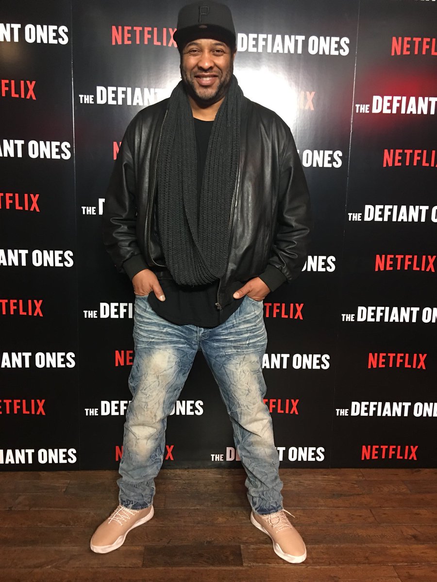 RichardPascoe's tweet photo. Well done @NetflixUK for bringing @drdre & #JimmyIovine to #Brixton’s @RitzyCinema for the #UK premier of the #DefientOnes. Rolling with my OG Squad @jasminedotiwala, @CookiePryce & @paulhiphop #MajorLevels https://t.co/1iv2gwyWxg