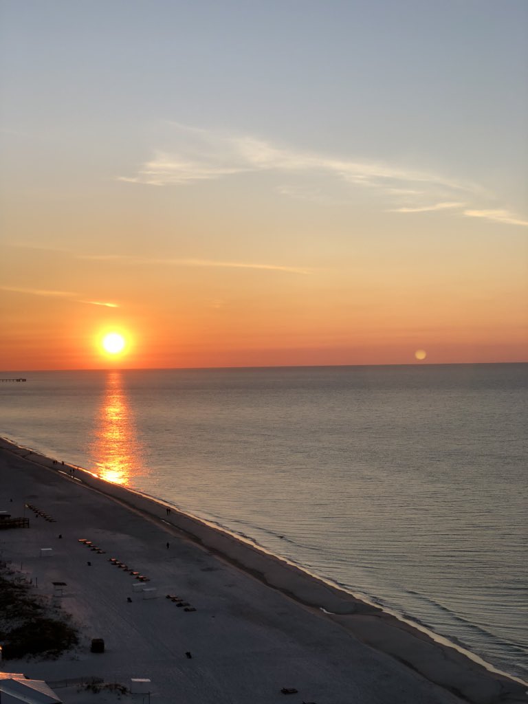 tonyafinnerty's tweet image. Just Breathing! #spingbreak