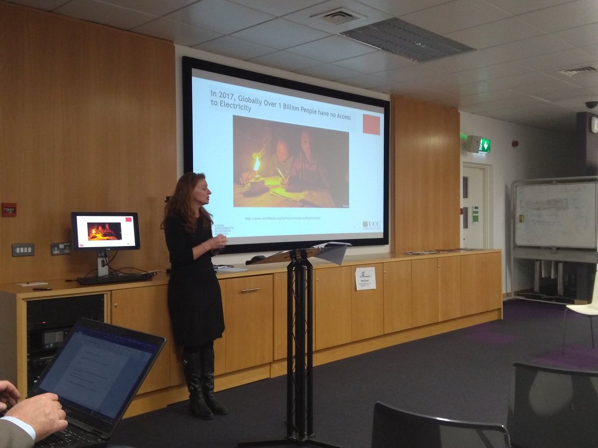 GreenCampusUCC's tweet photo. Great to have @CMMcInerney @CUBSucc and Dr Paul Bolger @eriucc talk financing the energy transition and circular economy. Another fantastic showcase of the diversity of @UCCResearch in #sustainability! @gerardmullally1 @johbees @uccclimatelab @uccsoc @DingleHub @LudgateIreland https://t.co/BLGMPfPI2V