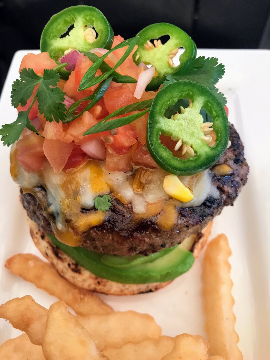 LulusGrille tweet picture