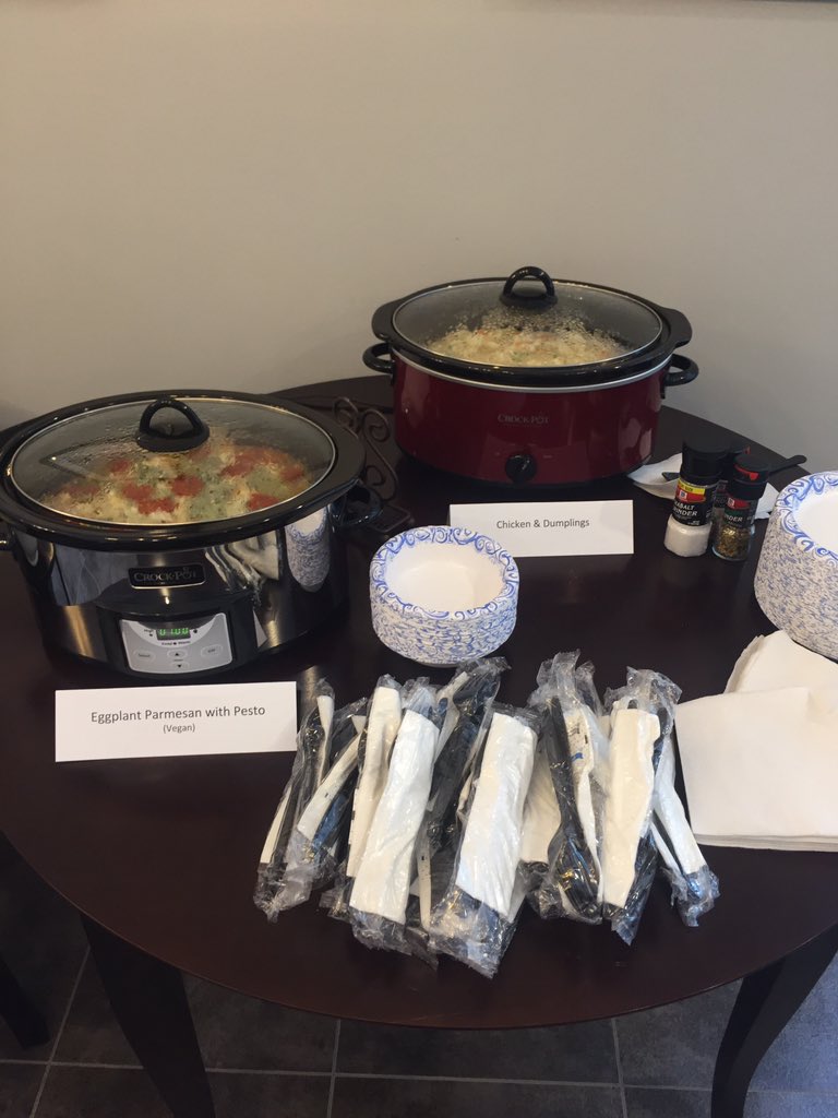 ITXcorp's tweet photo. In spirit of St. Patrick's Day, the #ROC office celebrated with a Bring Your Crock-Pot to Work Day! 🌈 Boy, did these homemade treasures make us feel the lucky! 🍀 https://t.co/UxrLJH3dAo