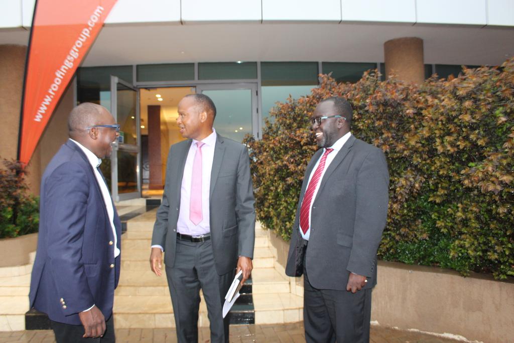 nwscug's tweet photo. PHOTOS: @UegclOfficial Corporate communications manager @kasyate NWSC Director Projects, Capital Development Engineer Paddy Twesigye and the NWSC PR manager @sapedel discussing service delivery at the #UGThoughtLeaders18 @NWSCMD @DailyMonitor https://t.co/zmVgZtQ4yv