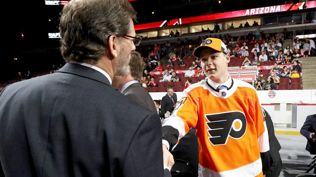 Brantford Bulldogs (@bulldogsohl) on Twitter photo Congratulations to <a href="/Mstrome16/">Matt Strome</a> on signing a 3-year entry level contract with <a href="/NHLFlyers/">Philadelphia Flyers</a>! Congratulations to <a href="/Mstrome16/">Matt Strome</a> on signing a 3-year entry level contract with <a href="/NHLFlyers/">Philadelphia Flyers</a>!