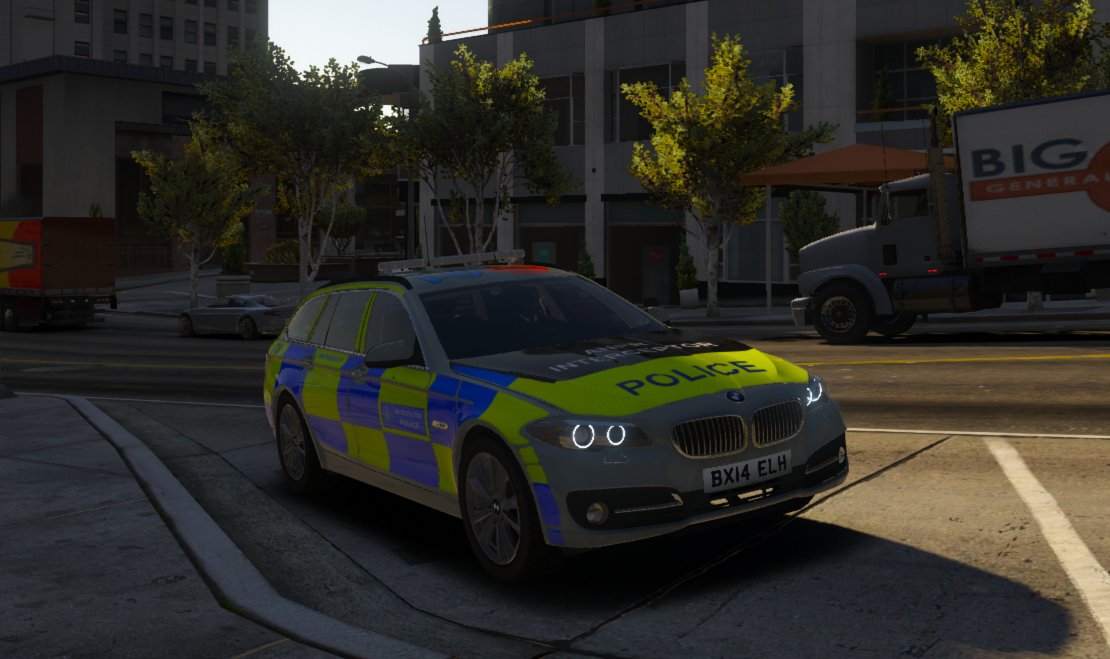 659_C_Inspector's tweet photo. @LondCallingRPC Out tonight in the beautiful BMW. Follow tonight for a whole patrol's tweet along https://t.co/INT8I4fvOy
