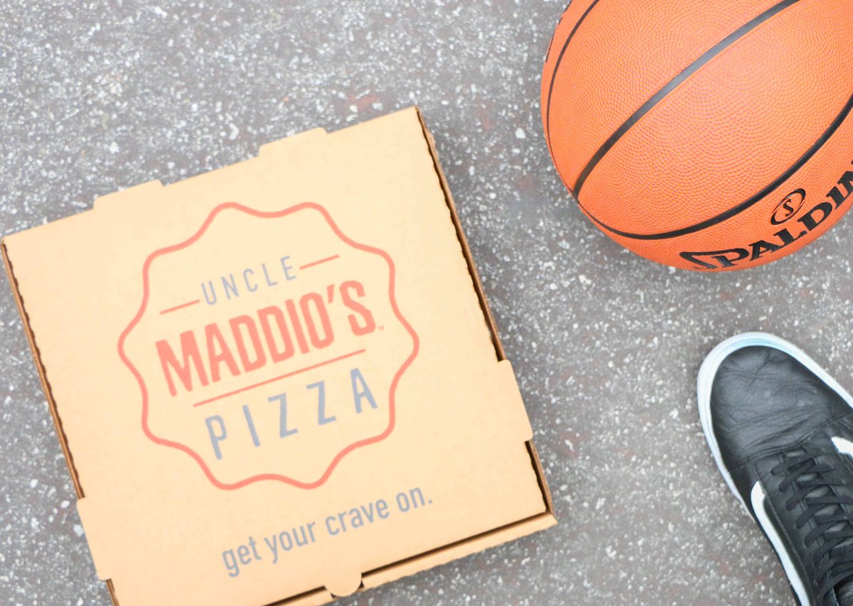 MaddiosRogers's tweet photo. March Madness is officially under way. Who are you rooting for this year? 

#marchmadness #basketball #rogerspizza #pizzatime #pizza https://t.co/fCZ2i0GKyM