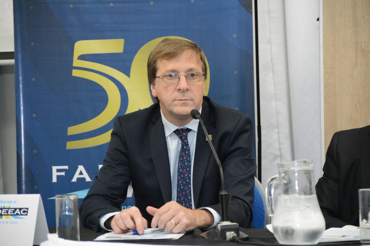 Sigue el 385 Consejo de @FADEEACPRENSA en #Parana