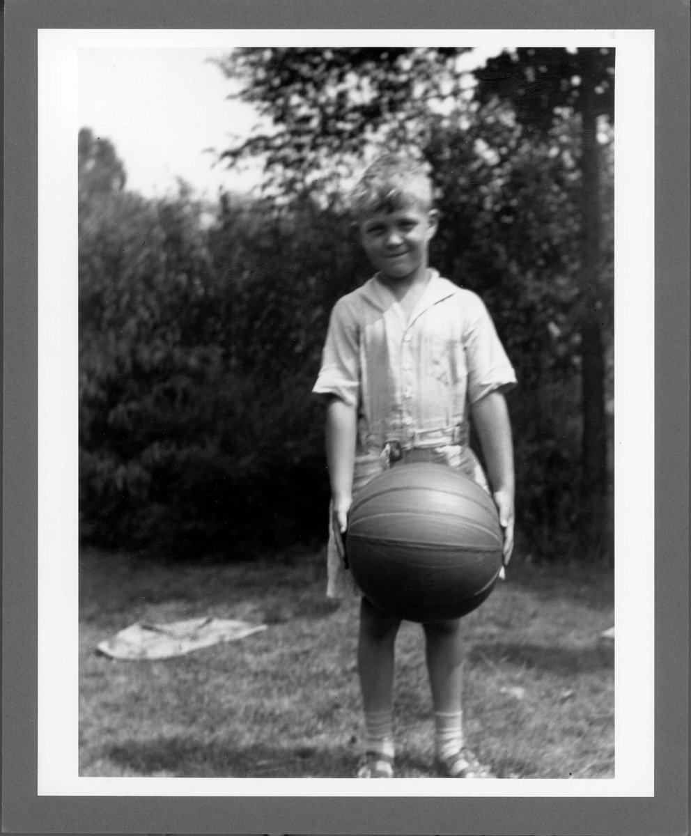 #MarchMadness is here! Pictured, Darwin Foster, the Martin's grandson! Picture from UB Archives. #ThowbackThursday #TBT #BuffaloHistory
