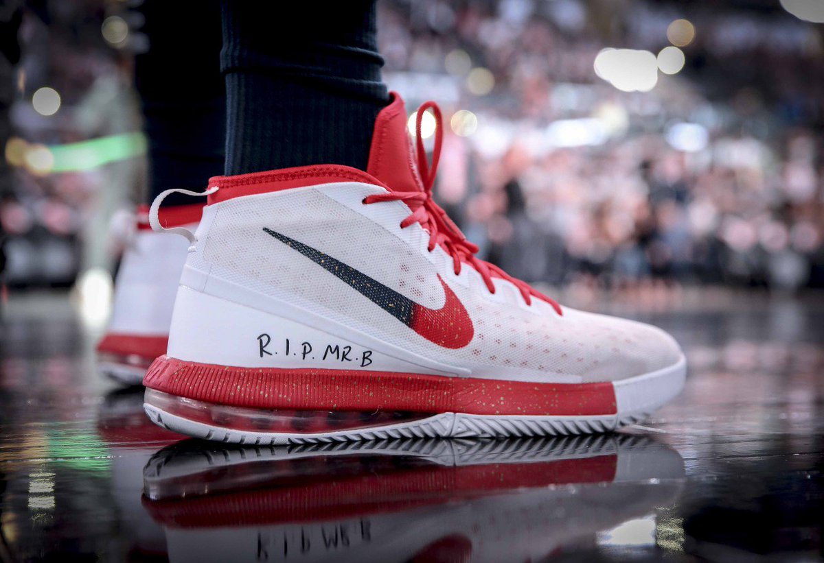 anthony davis sneakers tonight