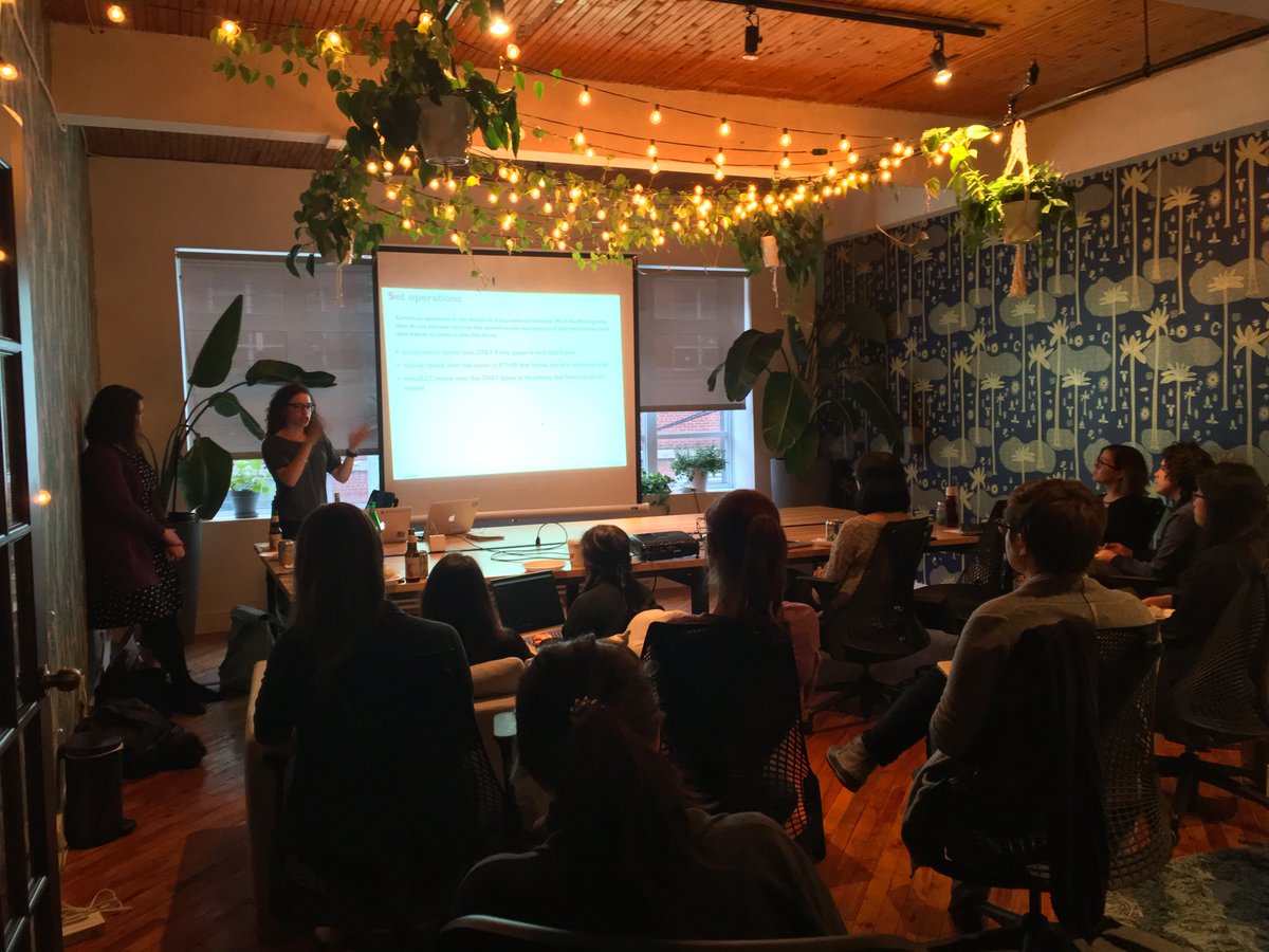 R-Ladies Montreal tweet media