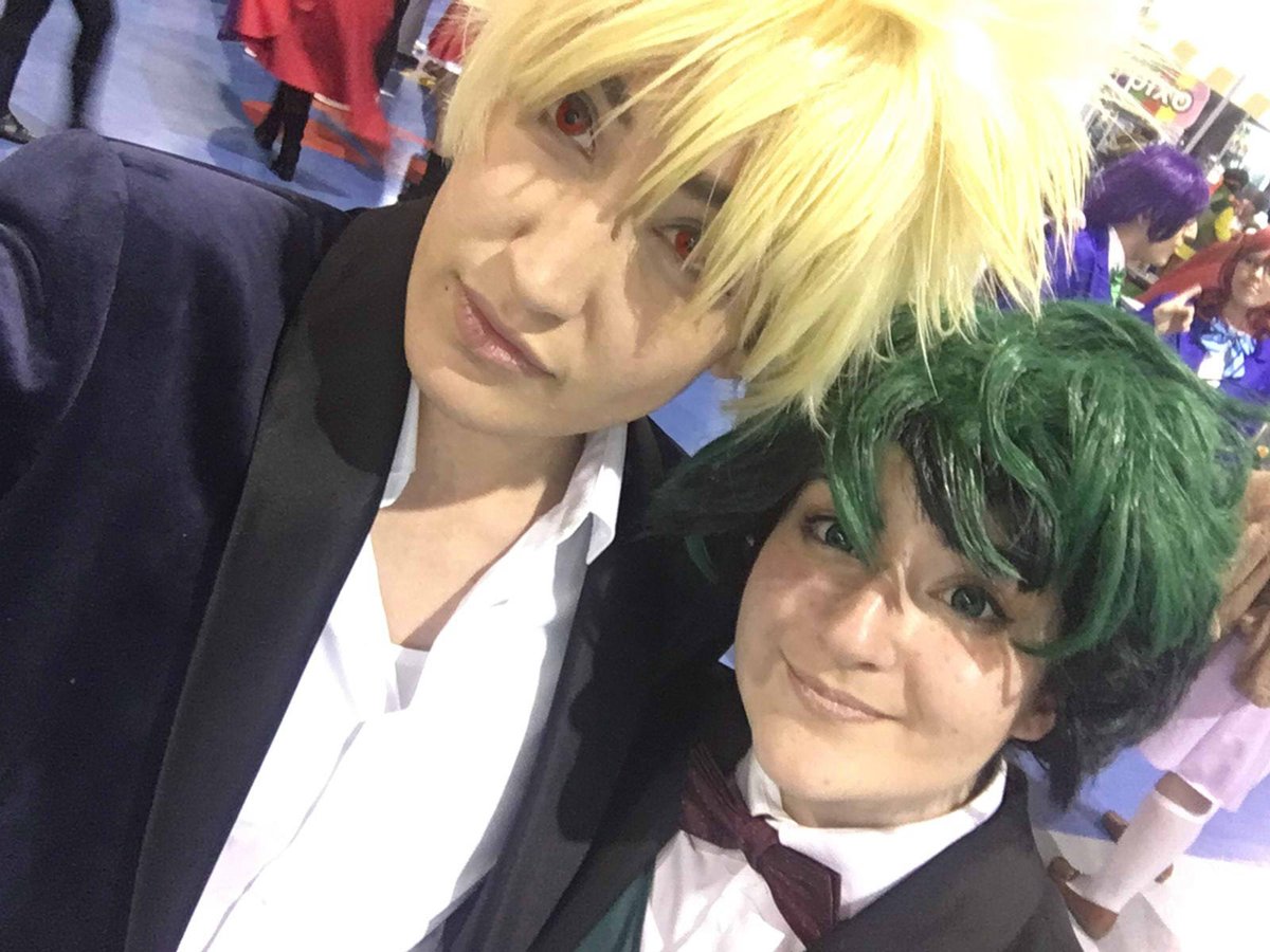 cheniacosplay's tweet photo. «He said: ''Yes, you fucking nerd!!" ...So guess who I'm going to the prom with! » 💚❤✨

[Deku: Me
Kacchan: @itspach_ ]

#FicZone2018 #FICZONE #bakudeku #bnha #katsudeku #OTP https://t.co/Gjswvy3EJD