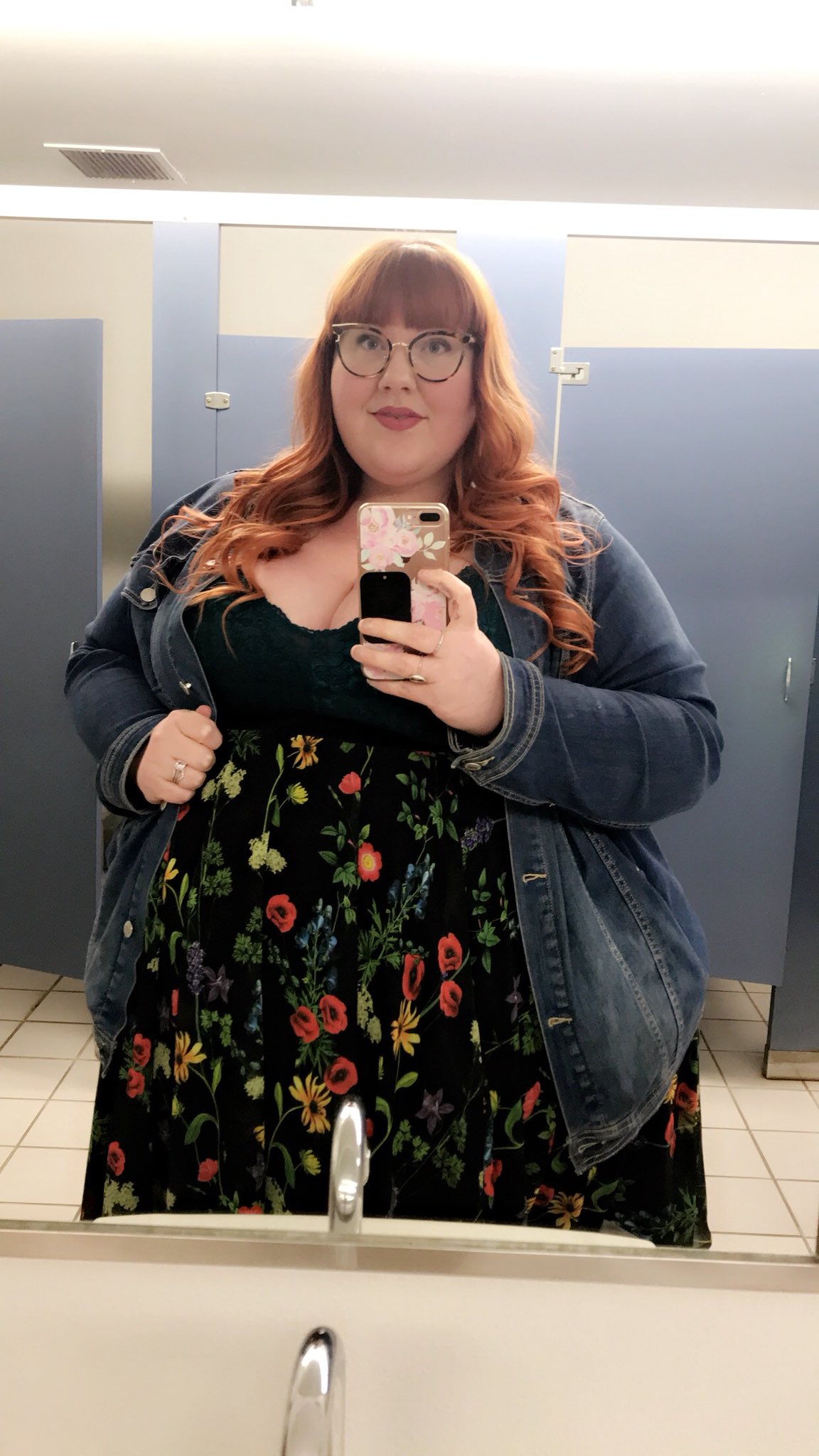 TW Pornstars - Kellie Kay. Twitter. Oh hi! Time for a bathroom selfie