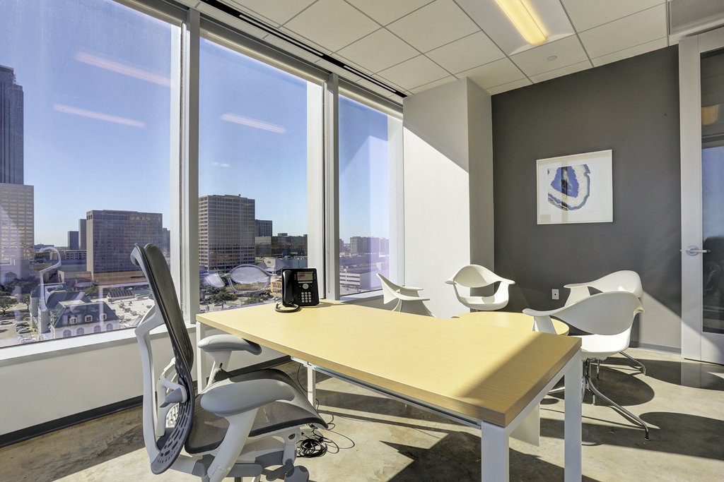 consiliumhome's tweet photo. "The key to great design is capturing the spirit of the client and the essence of the space" - Tony Stavish
.
.
.
#consiliumhome #CHmoments #houston #interiordesign #interiordecor #officedesign #luxury #luxuryviews #highrise #design #designer #office #OfficeSpace https://t.co/cJryVPM0zS