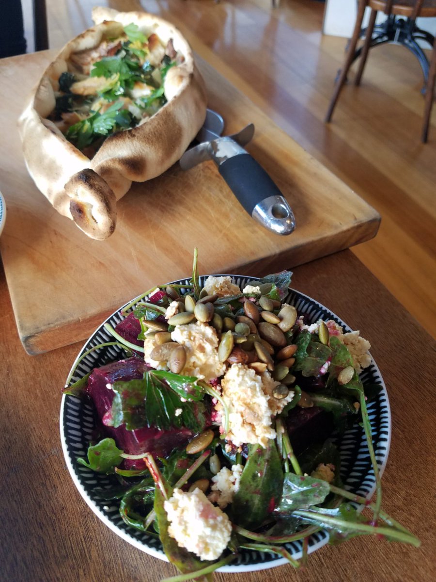 Smoked fish pide, beets with smoked ricotta and pepita. Dinner was delicious <a href="/Salty_01/">The Salty Pidgin</a> !