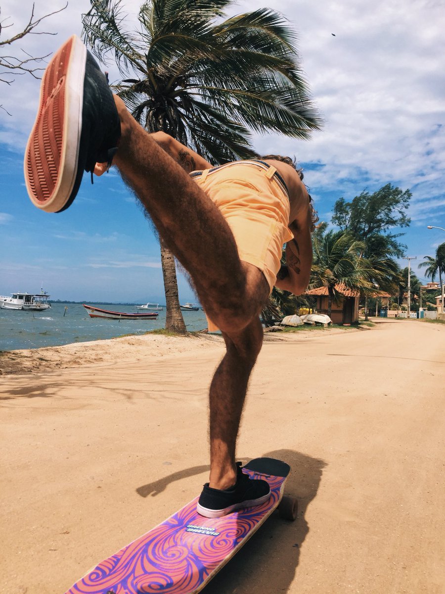 brennobrelvis's tweet photo. de skate eu vim
de skate eu vou https://t.co/jMZOezpN7s