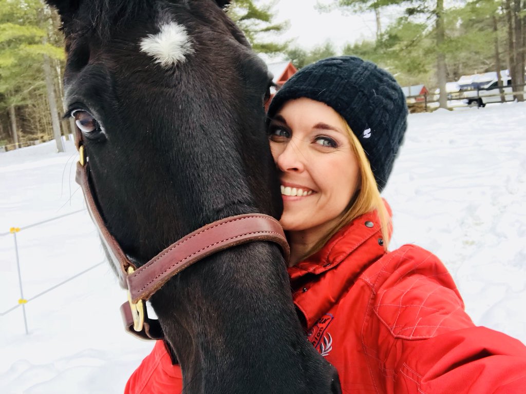 JuliaDunnWRGB1's tweet photo. Spent the afternoon with this babe ... #murphquake #betterthanbasketball https://t.co/sCHBI2vSDB