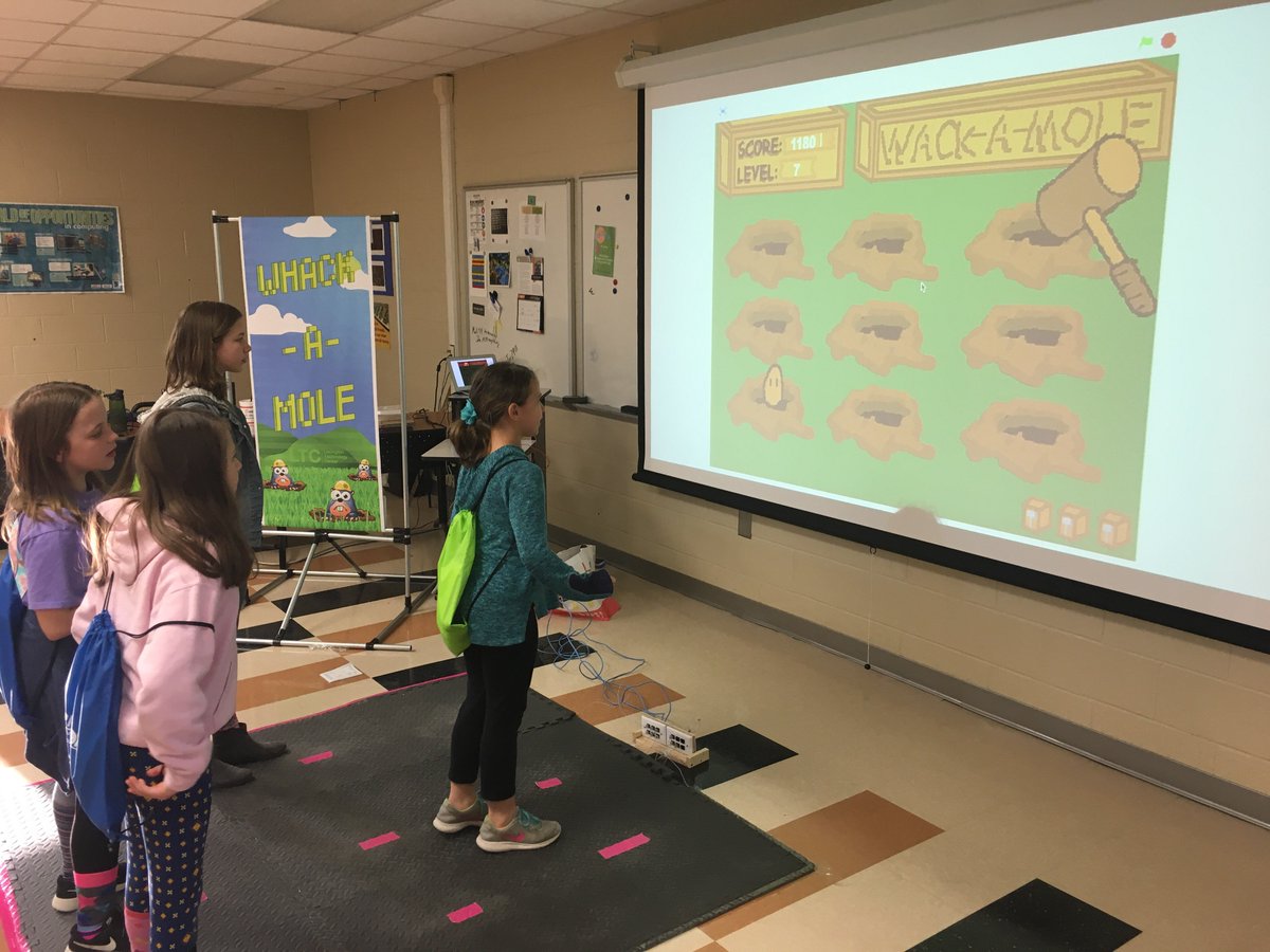 LexTechCenter's tweet photo. #Ozobots #VEXRobotics &amp; Wack-A-Mole with Computer Programming @ #LTCCareerFestival @LexingtonOne https://t.co/rjXdAaDPj8