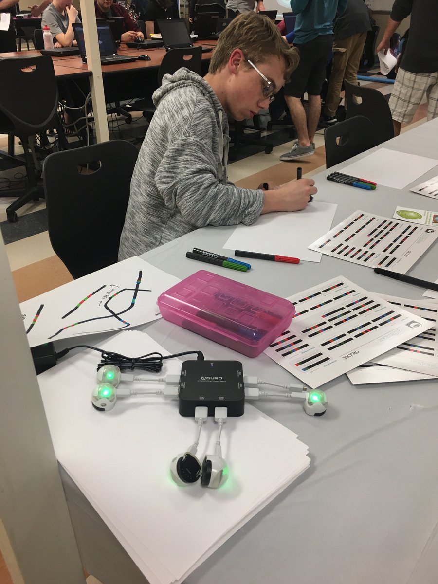 LexTechCenter's tweet photo. #Ozobots #VEXRobotics &amp; Wack-A-Mole with Computer Programming @ #LTCCareerFestival @LexingtonOne https://t.co/rjXdAaDPj8