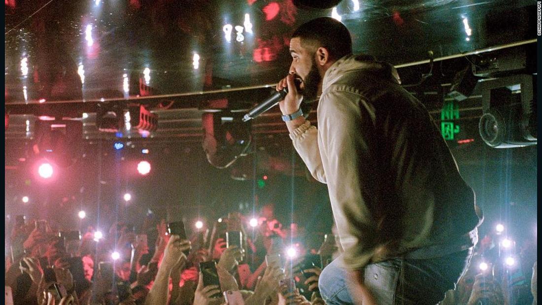 Cnn On Twitter Drake And Ninja S Fortnite Battle Sets A New - cnnverified account