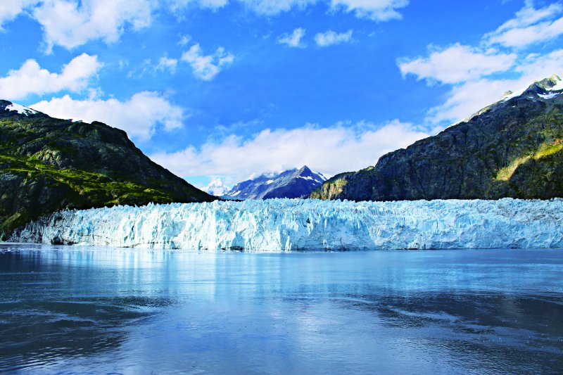$1 deposits are back with <a href="/CruiseNorwegian/">Norwegian Cruise Line</a>! Plus, pick up to 2 free amenities. Hurry, offer ends March 19: bit.ly/2vZXSwS #cruisedeals #cruising #travel #cruise