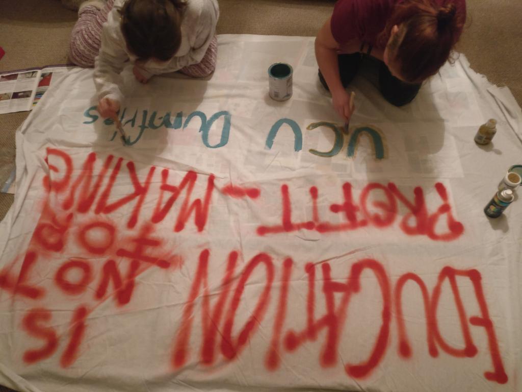 Dr Elisabeth Loose (@looseelisabeth) on Twitter photo Preparing for the rally tomorrow in Glasgow while singing *solidarity forever*! <a href="/ucu/">UCU</a> <a href="/UCUDumfries/">UCU Dumfries</a> @UCUGlasgow <a href="/GUSolidarity/">GU Solidarity</a> #uss #strike #NoCapitulation #solidarity Preparing for the rally tomorrow in Glasgow while singing *solidarity forever*! <a href="/ucu/">UCU</a> <a href="/UCUDumfries/">UCU Dumfries</a> @UCUGlasgow <a href="/GUSolidarity/">GU Solidarity</a> #uss #strike #NoCapitulation #solidarity
