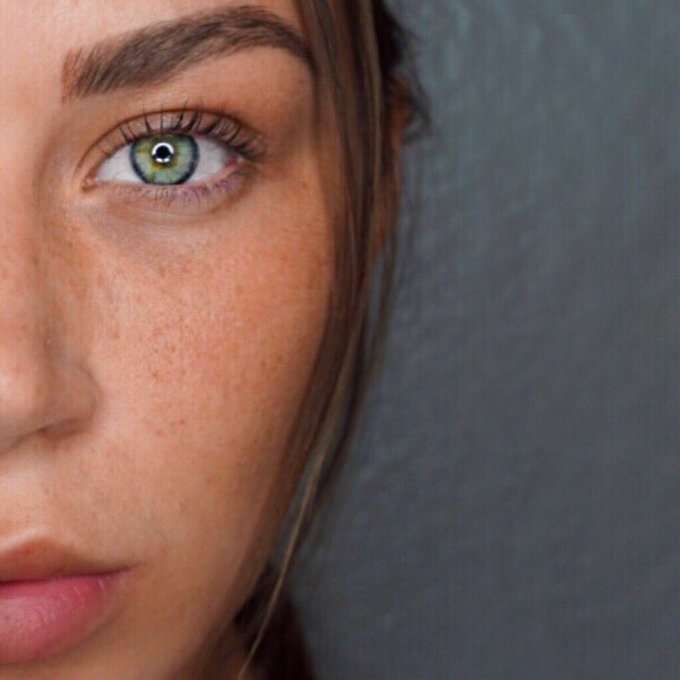 Beauty is in the eye of the beholder. #makeup #nomakeup #blogger https://t.co/1GtllXGvDo<a href="/tag/makeup"class="tags">#makeup</a><a href="/tag/blogger"class="tags"><span>#blogger</span></a><a href="/tag/nomakeup"class="tags"><span>#nomakeup</span></a>