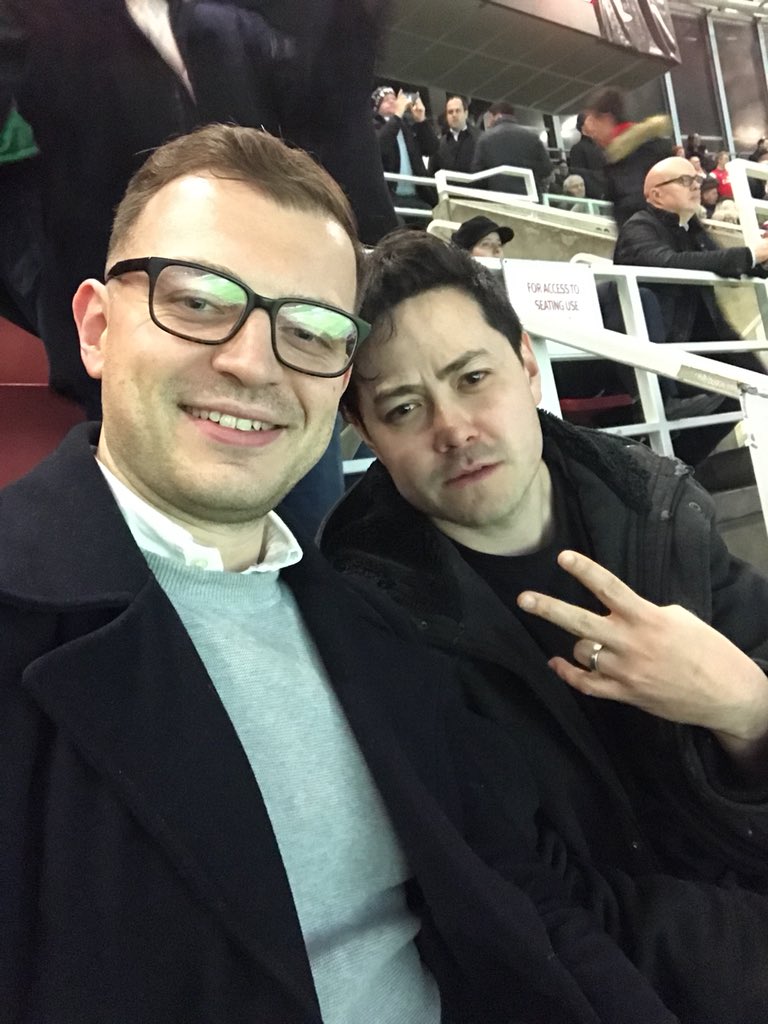 Tom Levs tweet media