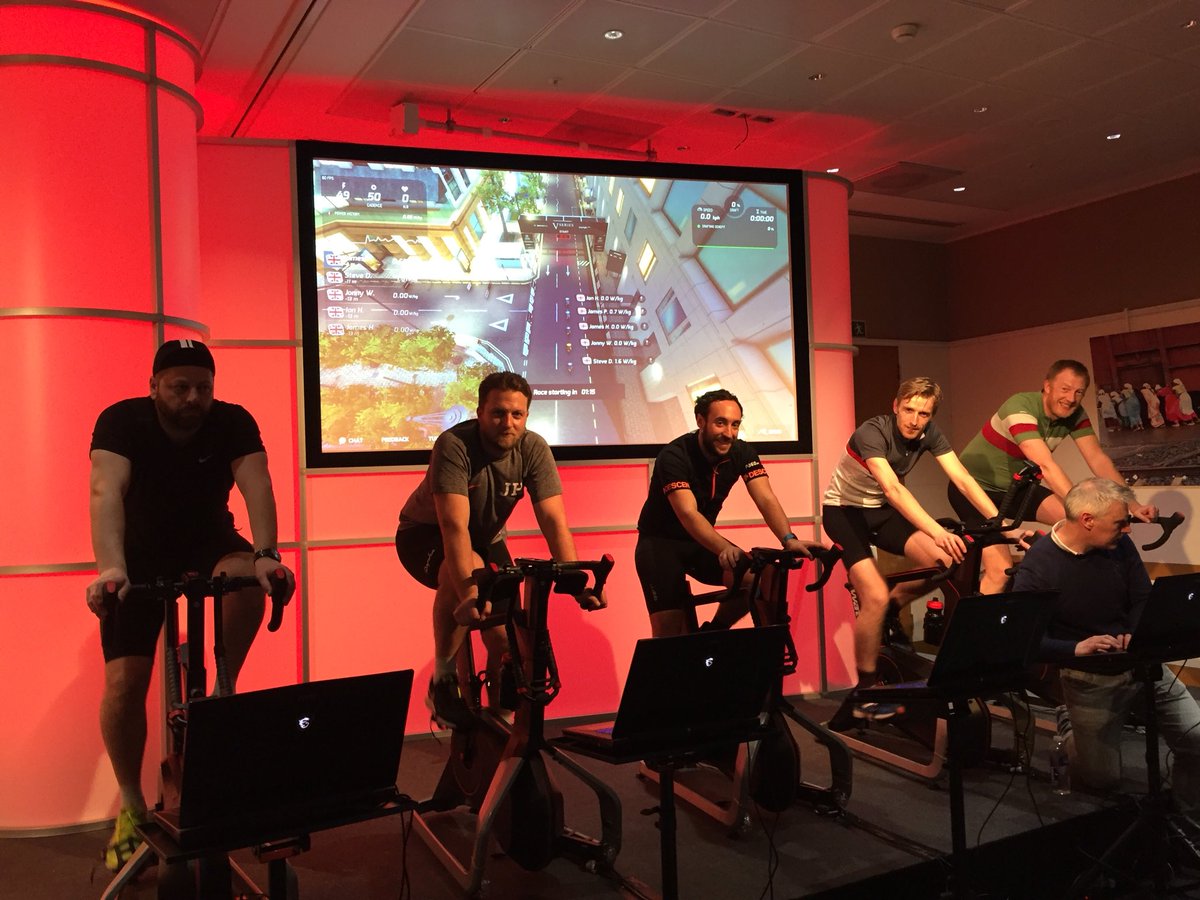 Jonny_Whittall's tweet image. Absolutely loved being part of the #futureofcycling tonight with the @limelightsports team #ActiveWorld