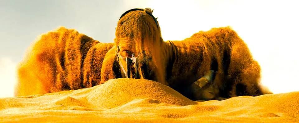 OnePerfectShot's tweet image. MAD MAX: FURY ROAD (2015)
Director of Photography: John Seale
Director: George Miller
More Shots: bit.ly/2y598wt