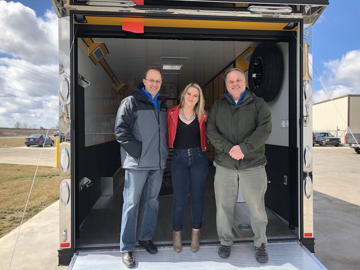 MaddyRyanRacing's tweet photo. Thank you so much @IntechTrailers We are looking forward to our partnership in 2018! It was amazing to tour the facility today! https://t.co/2dTqrGMEy2
