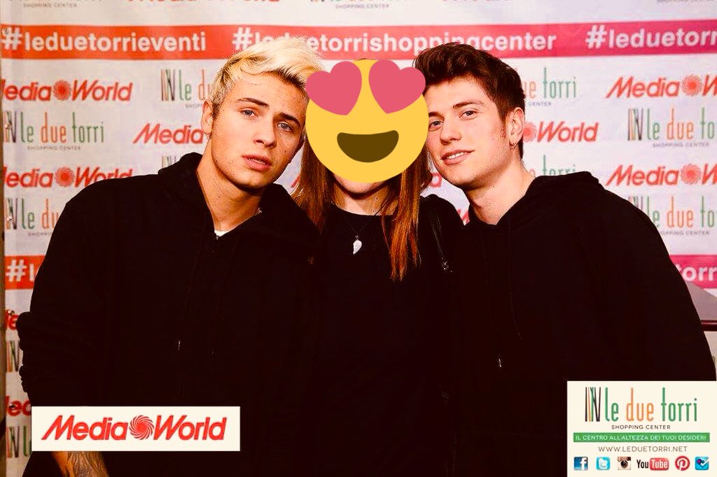 withfede's tweet photo. Io sono venuta di merda ma dettagli. 
Mi mancate❤️ https://t.co/KalOSxa5dV