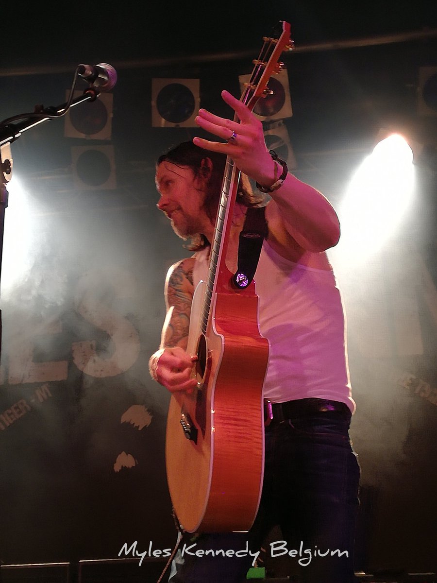 MKennedyBelgium's tweet photo. Today was perfect π₯β€
Thanks @MylesKennedy for this show ! You're the best! π
#MylesKennedy #YearOfTheTigerTour #Belgium #Biebob #DreamsComeTrue https://t.co/okHL6eLTYy