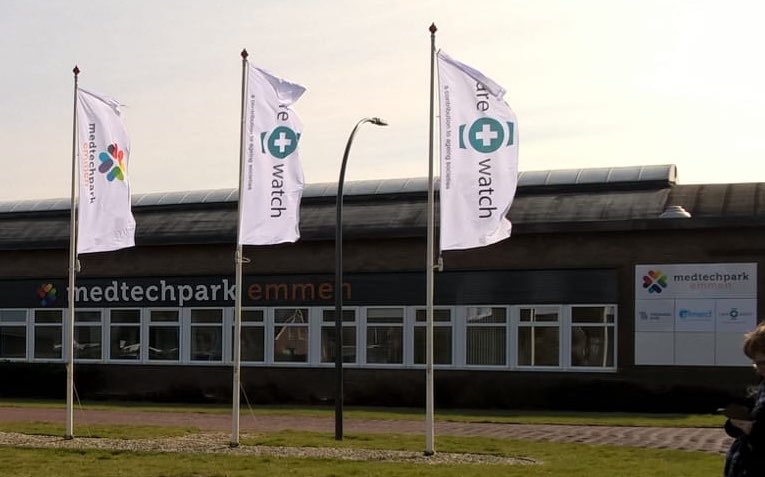 DeReest's tweet photo. En ook dat is weer De Reest Multimedia. Wij hebben de vlaggen en naamborden dus de uitstraling van het nieuwe medtechpark in Emmen mogen ontwerpen en verzorgen. https://t.co/eEB2Na8MMl