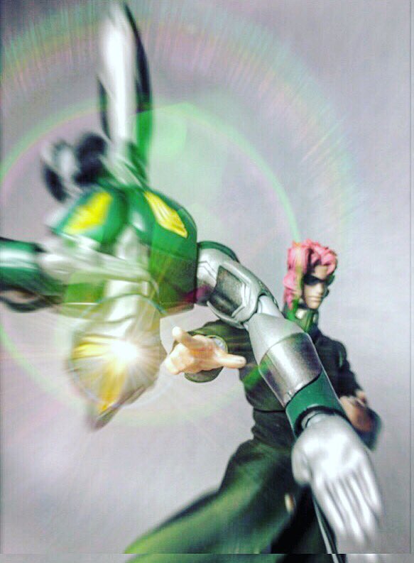 sakakibarist's tweet photo. #ジョジョの奇妙な冒険 #jojo #stand #超像可動 #荒木飛呂彦 #スターダストクルセイダース #stardustcrusaders #スタンド #花京院典明 #noriakikakyoin #ミラーナイト #mirrorknight #ウルトラアクト #ウルトラマン #ultraact #法皇の緑 #ハイエロファントグリーン https://t.co/TR9Zzilr8L