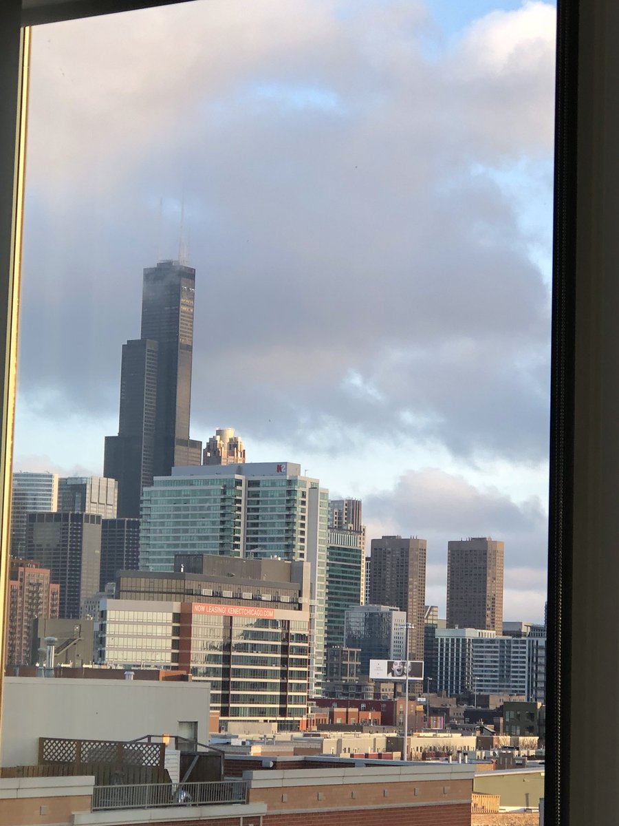 The_Paul08's tweet photo. Clouds rolling in ☁️ #frommybed https://t.co/CRSQZSyWrP