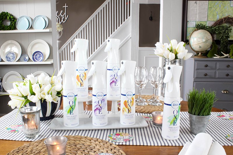 Creeklinehouse's tweet image. Do you sometimes find home scent products to be harsh and overwhelming? I’m teaming up with @Febreze ONE to share some ideas for keeping your home smelling naturally fresh without having to use heavy perfumes today over on the blog! #OneStateOfMind #ad creeklinehouse.com/how-to-have-a-…