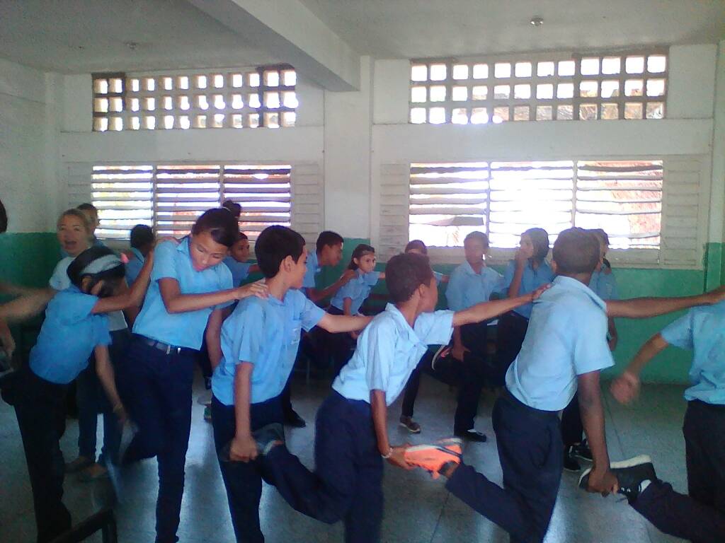 MMarisabe's tweet photo. Ruta tribilin ejemplo calidad educativa Alcaldesa Joana Sanchez en la ETNR Mariño @BONALDER @BONALDER @rosaespejo https://t.co/rq6W7tiAv2