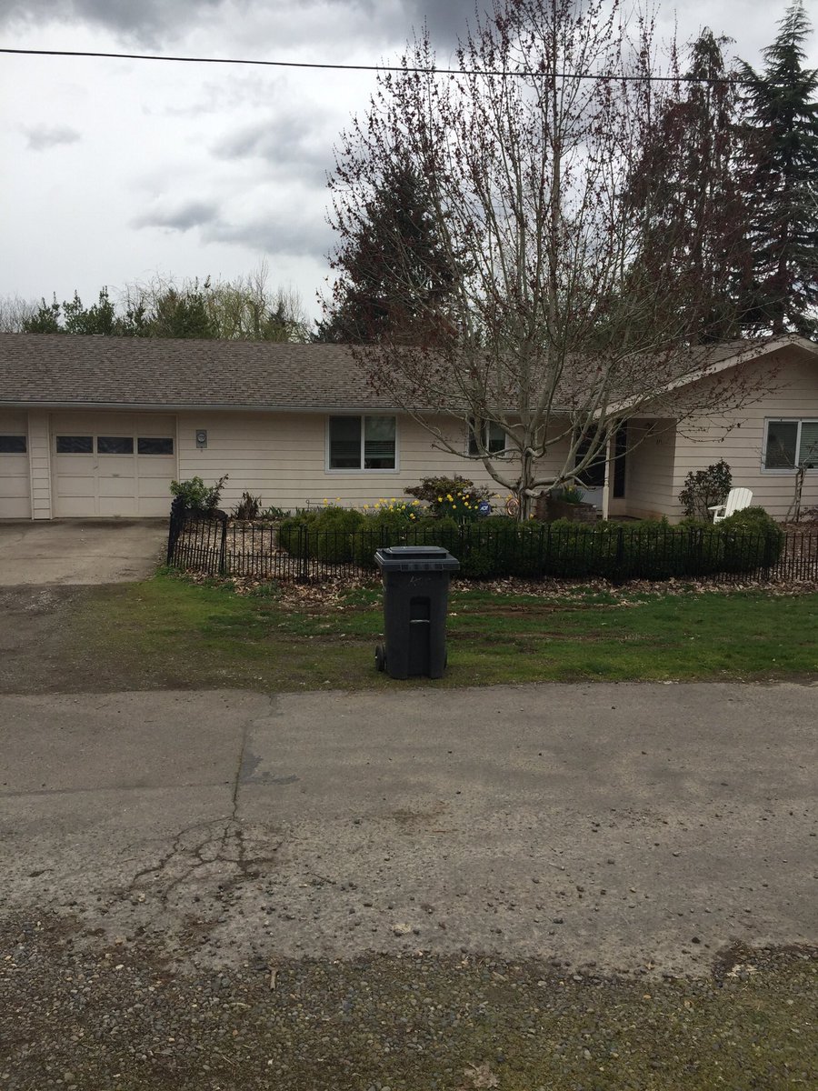 TimRay_AgEd's tweet photo. @RepublicService thanks for the great customer service by not picking up my garbage and calling me a liar, my can hasn’t moved since I put it out the night before our service day https://t.co/FwzZkHmFdP