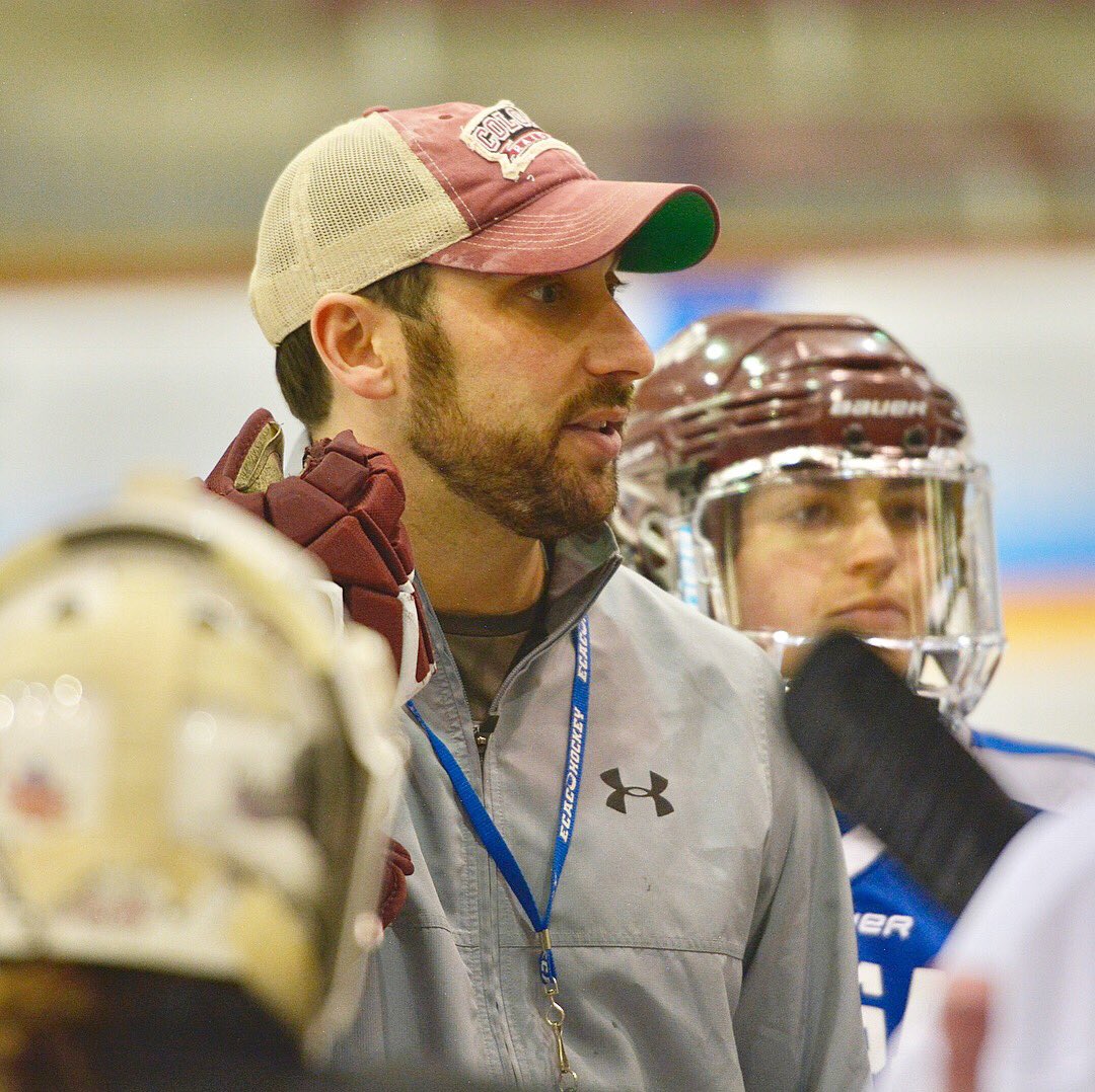 Congratulations <a href="/GFargo/">Greg Fargo</a> on being named AHCA National Coach of the Year‼️

#GoGate