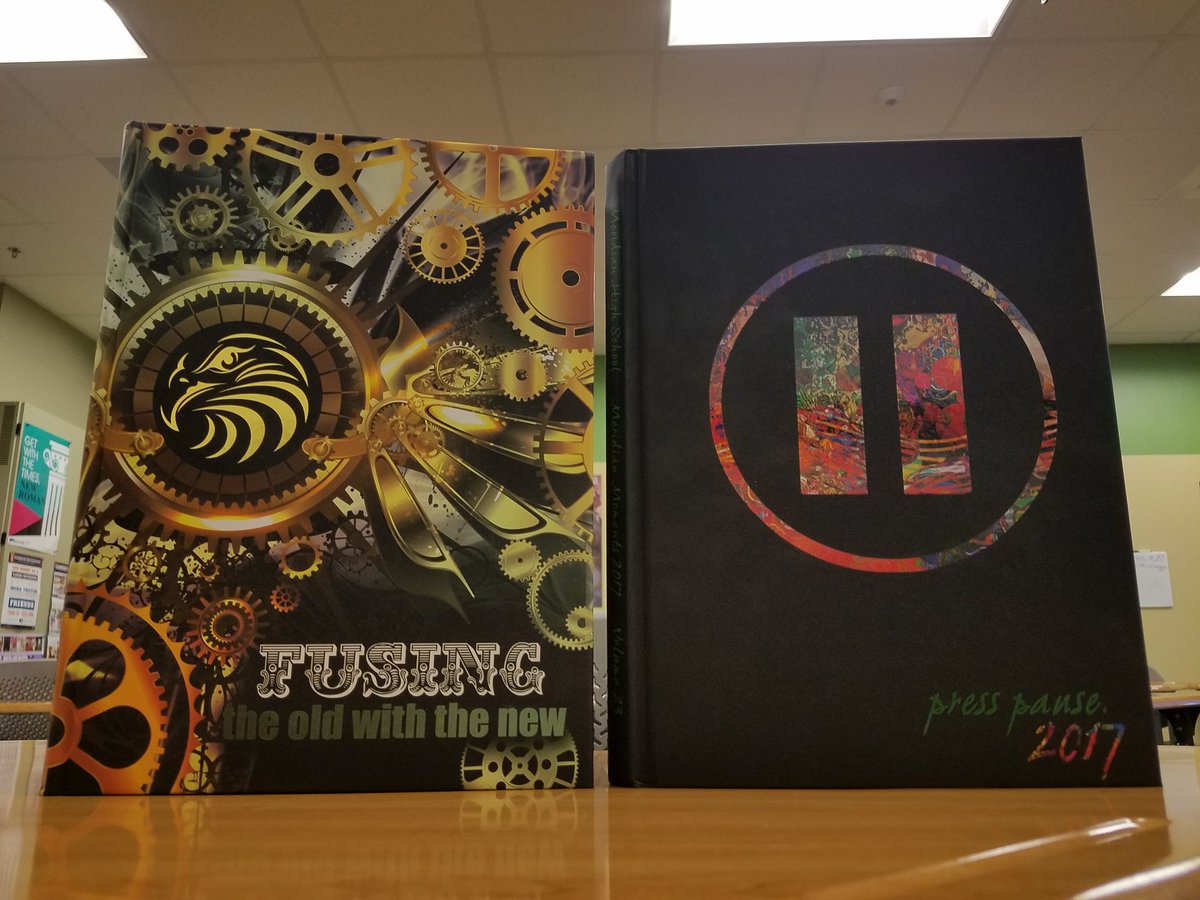 smoor04s's tweet photo. Meridian Moments Yearbook now has back-to-back SISPA Golden Dozen awards! Congratulations to the staff of the Press Pause book on this success! #WeAreMeridian #HappyHawks https://t.co/0TyUZh0FPI