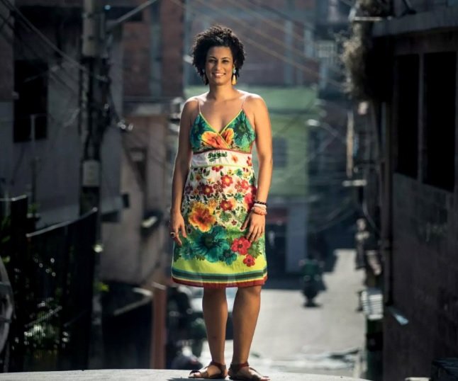 MarchaOrgAr's tweet photo. Las vidas negras no importan #JusticiaPorMarielleFranco #JustiçaParaMarielle
https://t.co/9lMdloNnFC https://t.co/uOwRj98TmS